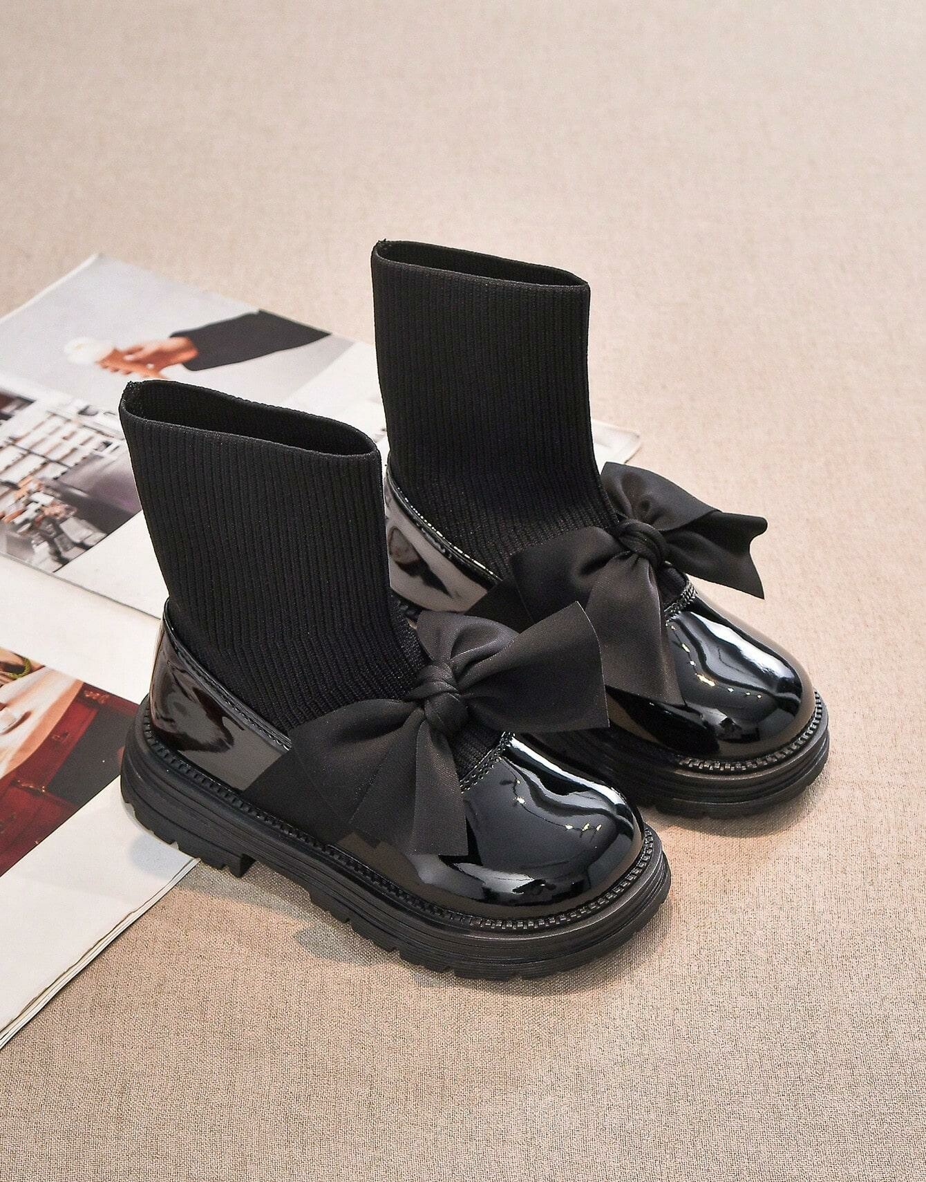 CZARNE BOTKI KOKARDA