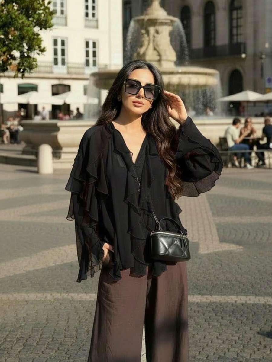 CZARNA KOSZULA FALBANY