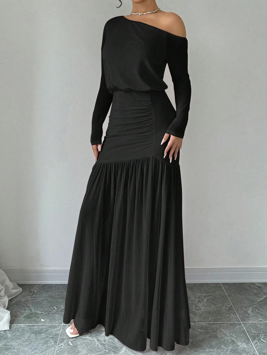 czarna maxi sukienka 