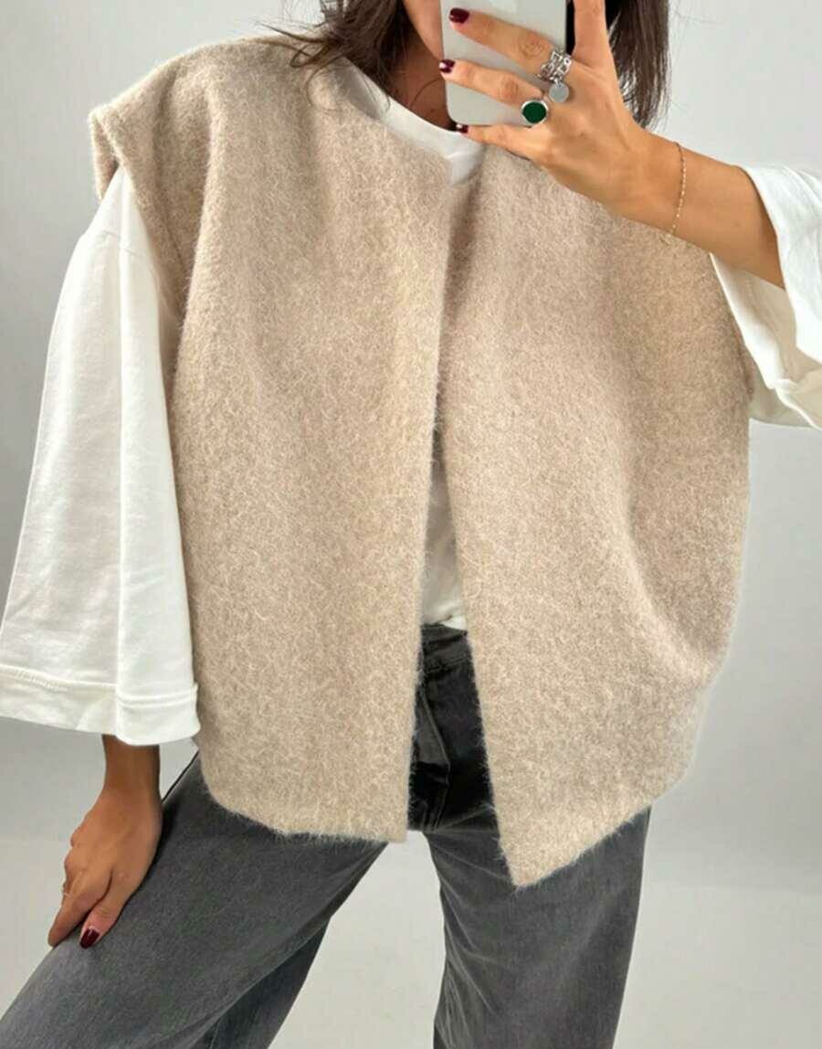 beżowa kamizelka oversize