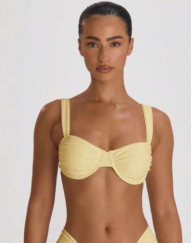 GÓRA OD BIKINI