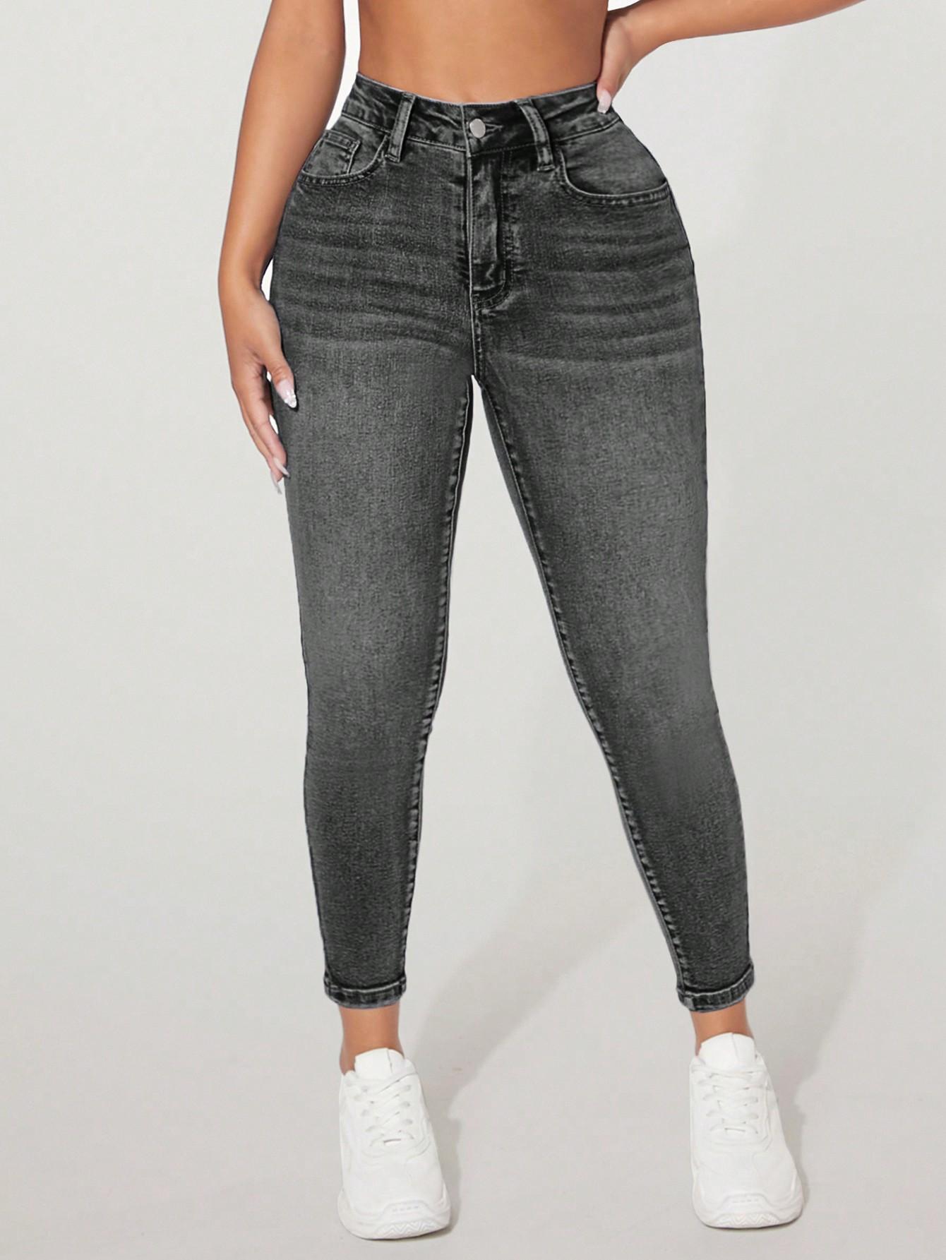 szare spodnie jeans rurki