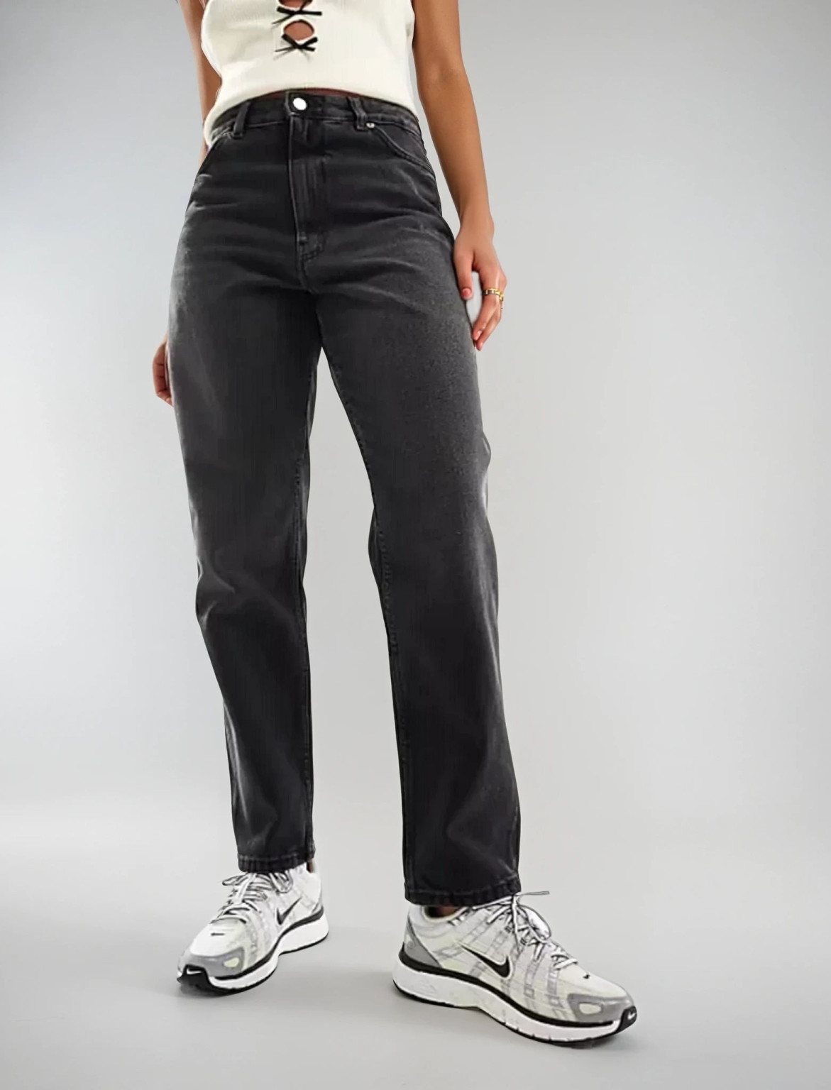CZARNE SPODNIE JEANS