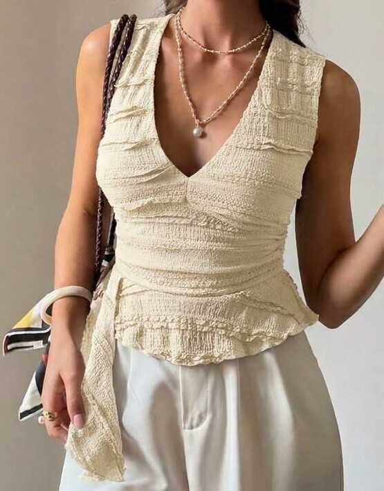 żółty top v-neck