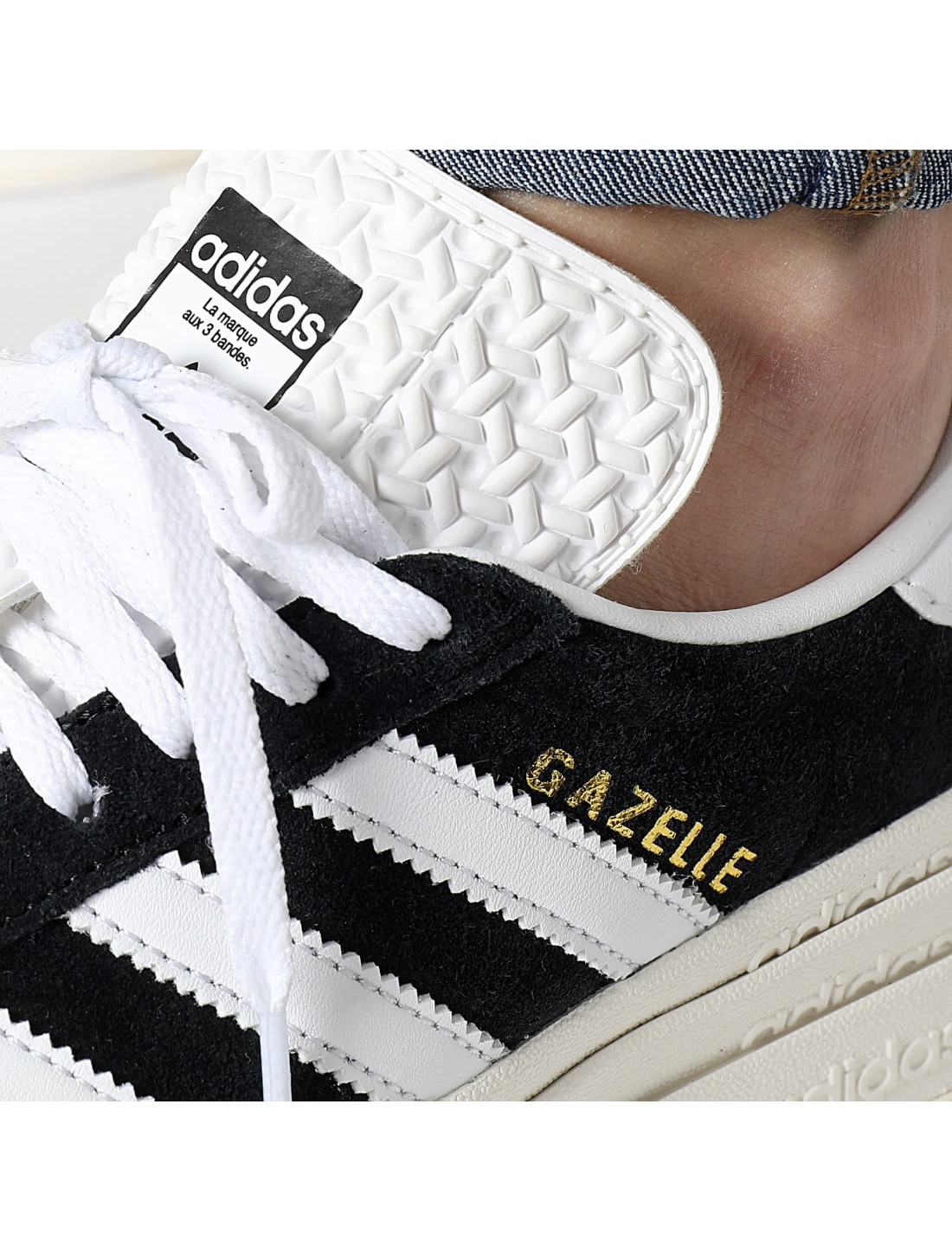 skórzane buty sportowe Gazelle Bold HQ6912