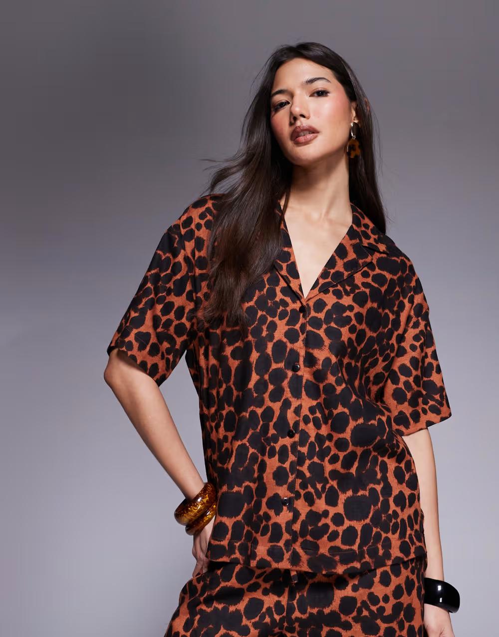 koszula animal print z domieszką lnu casual krótki rękaw