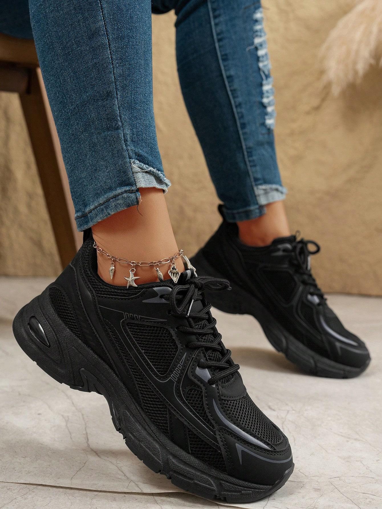 czarne buty sportowe 