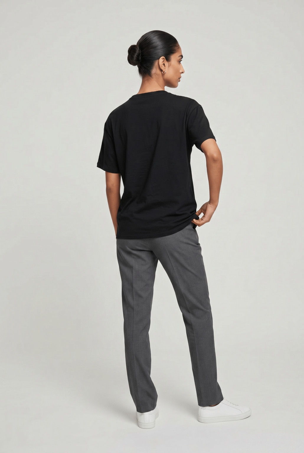czarny t-shirt oversize napis