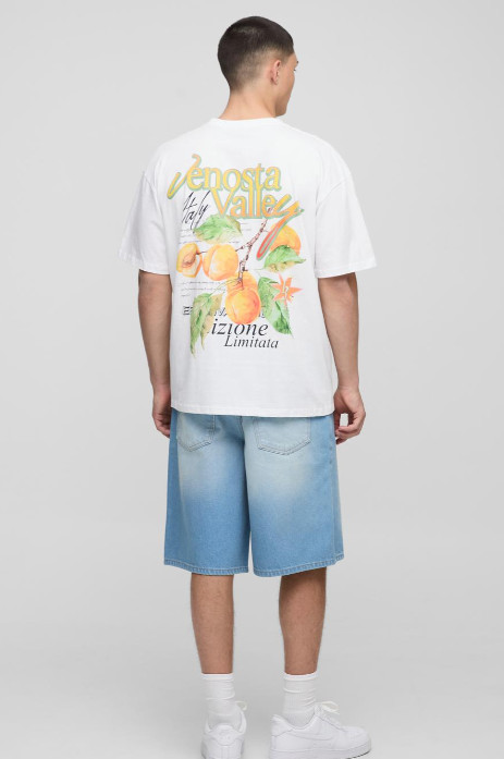 biała koszulka wzór