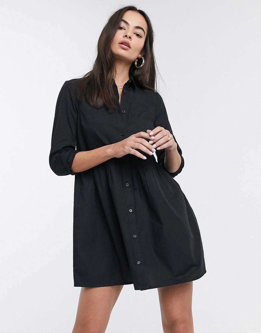czarna mini sukienka 