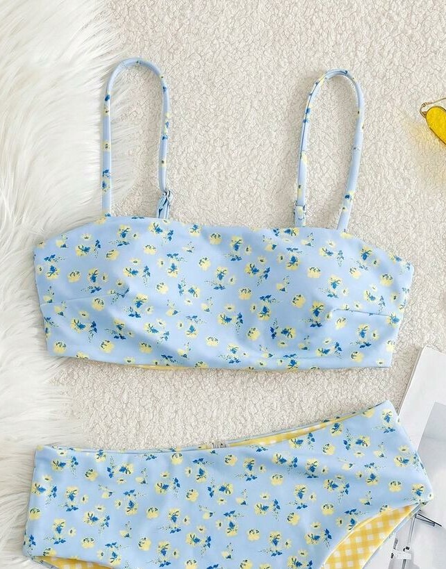 góra od bikini print