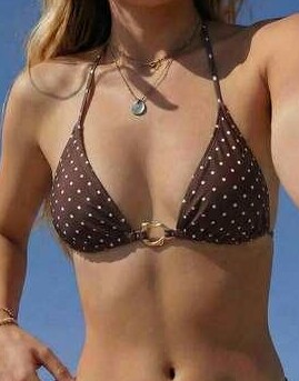 góra od bikini w groszki