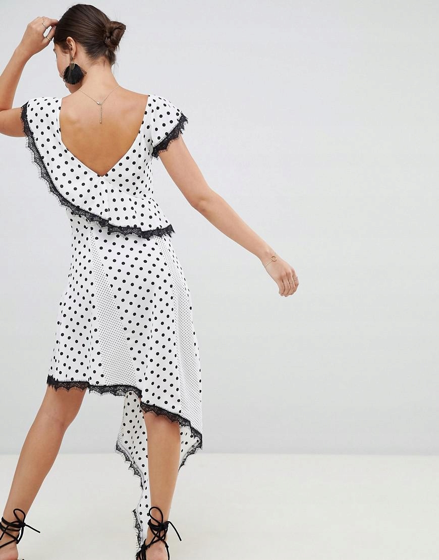 ASYMETRYCZNA SUKIENKA WZÓR GROSZKI KORONKA 