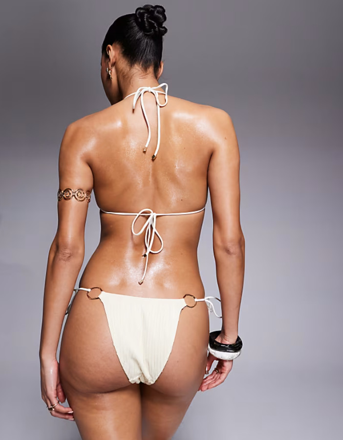 KREMOWY DÓŁ OD BIKINI