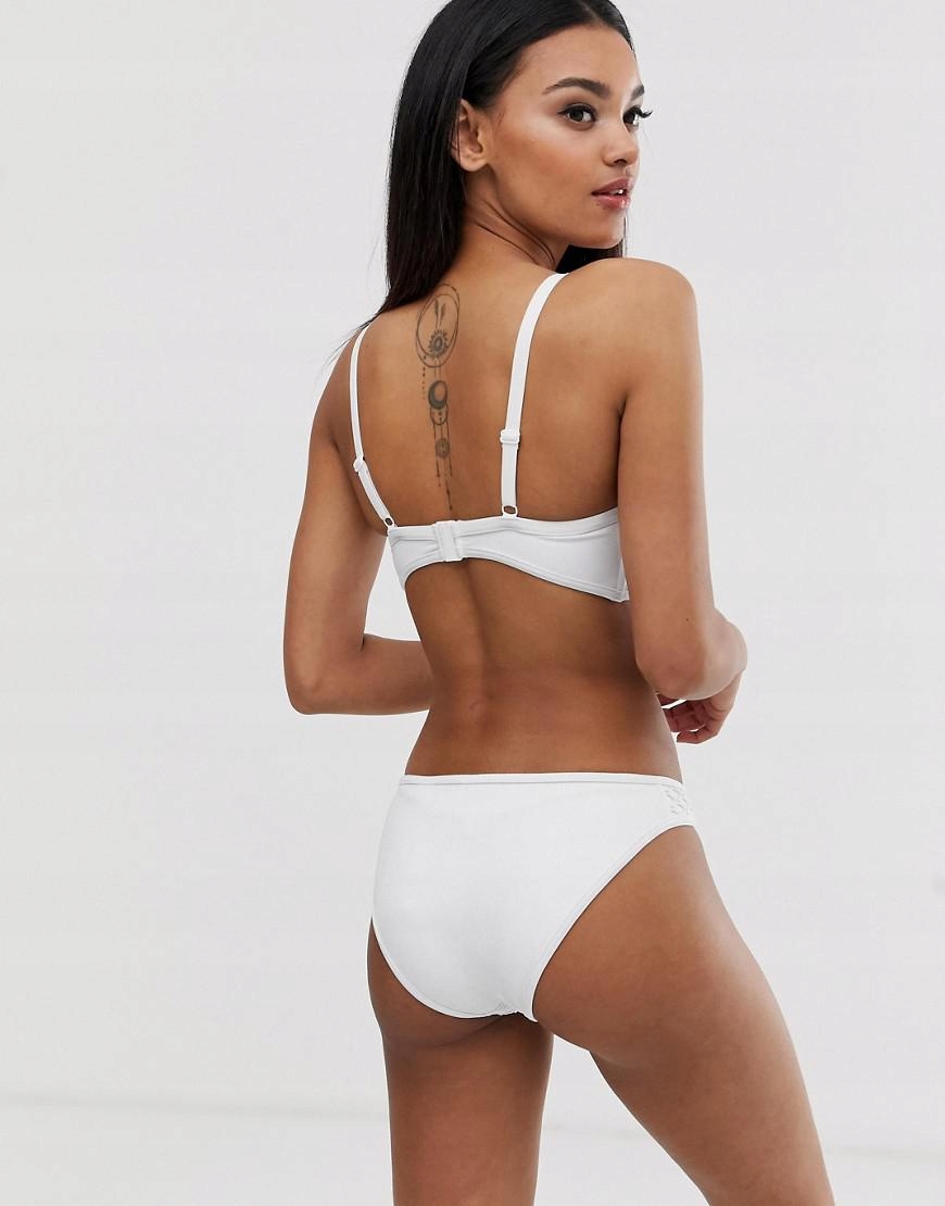 GÓRA OD BIKINI