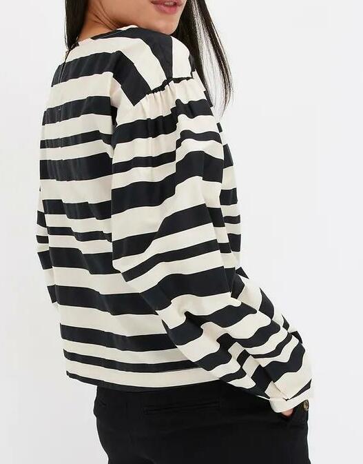 BLUZKA OVERSIZE W PASKI