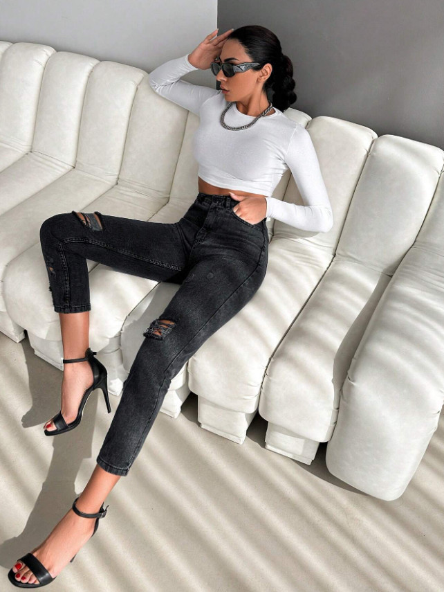 CZARNE SPODNIE JEANS