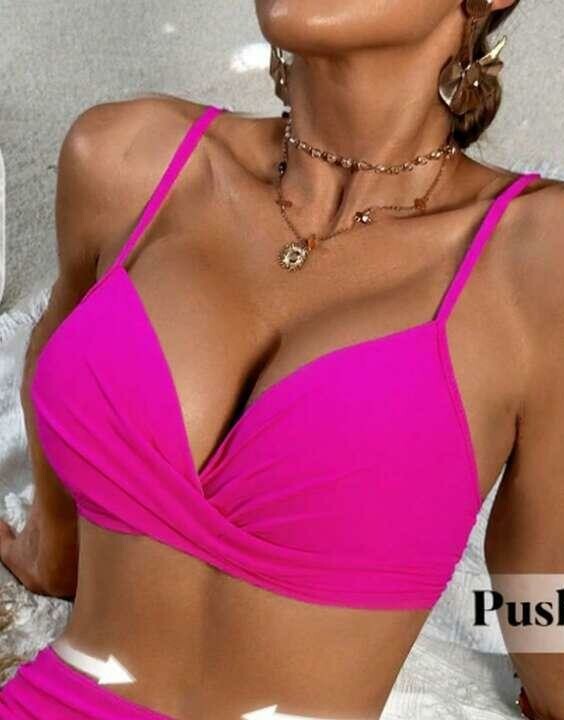 różowa góra od bikini