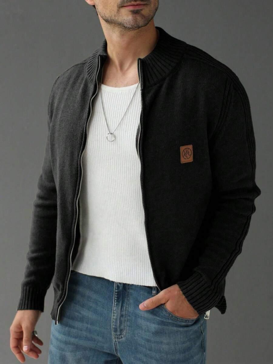 czarny sweter zamek