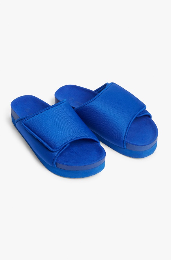 NIEBIESKIE KLAPKI NA RZEPY CASUAL