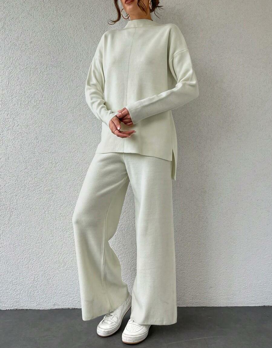 KREMOWY KOMPLET SWETER SPODNIE 