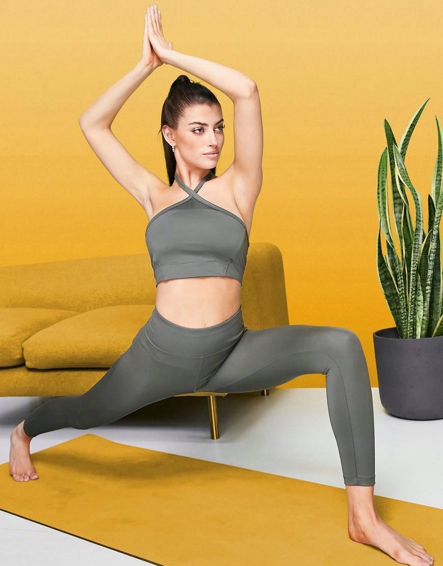 ZIELONY SPORTOWY TOP 