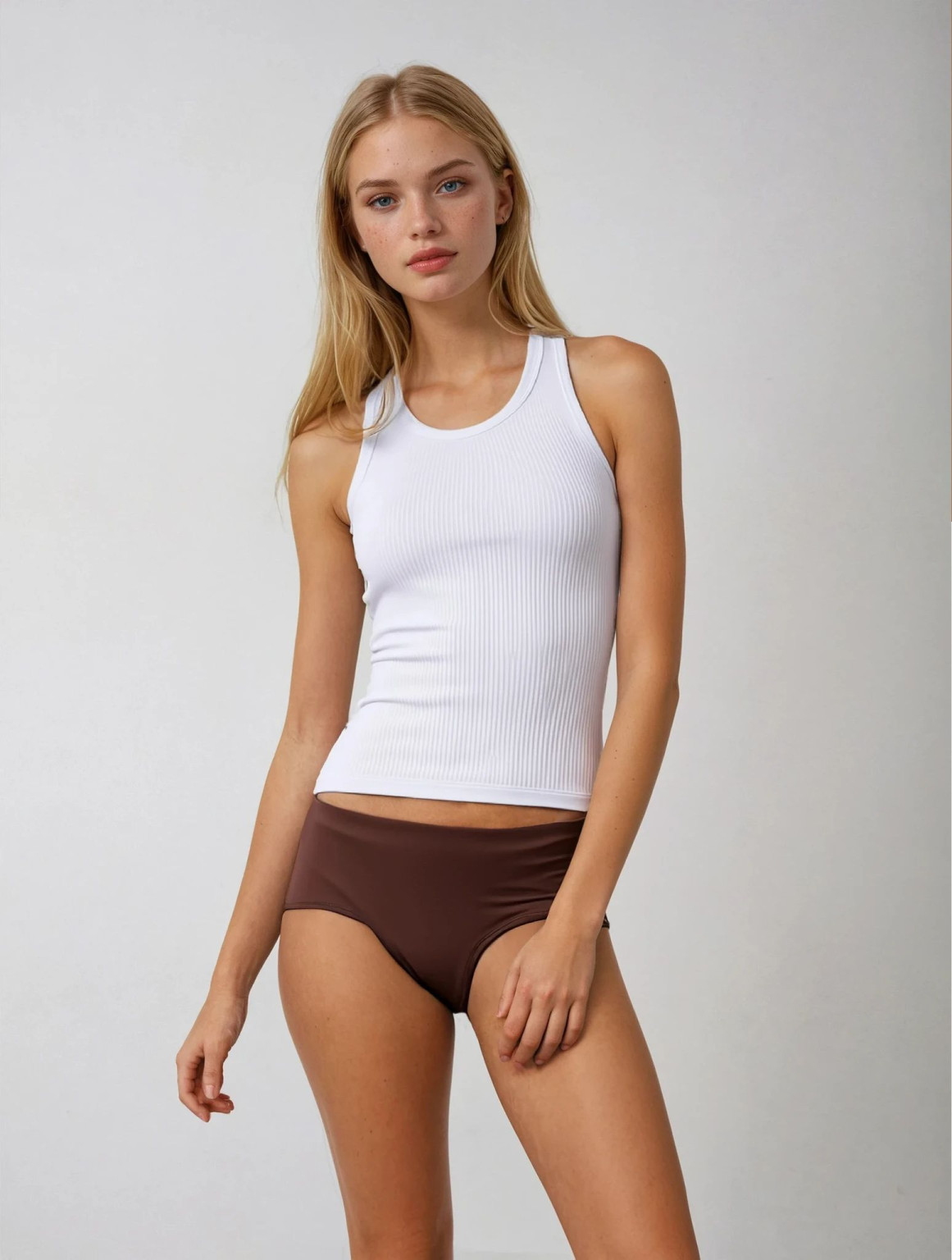 BRĄZOWY DÓŁ OD BIKINI