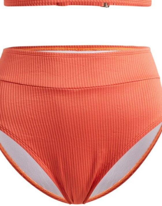 DÓŁ OD BIKINI