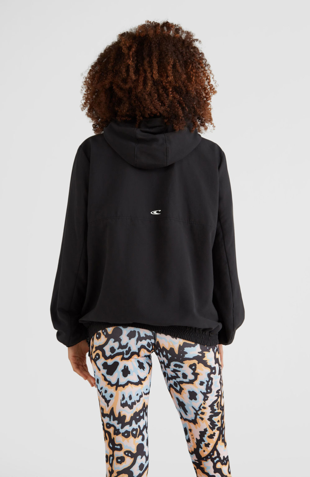 CZARNA KURTKA WIATRÓWKA ZIP LOGO