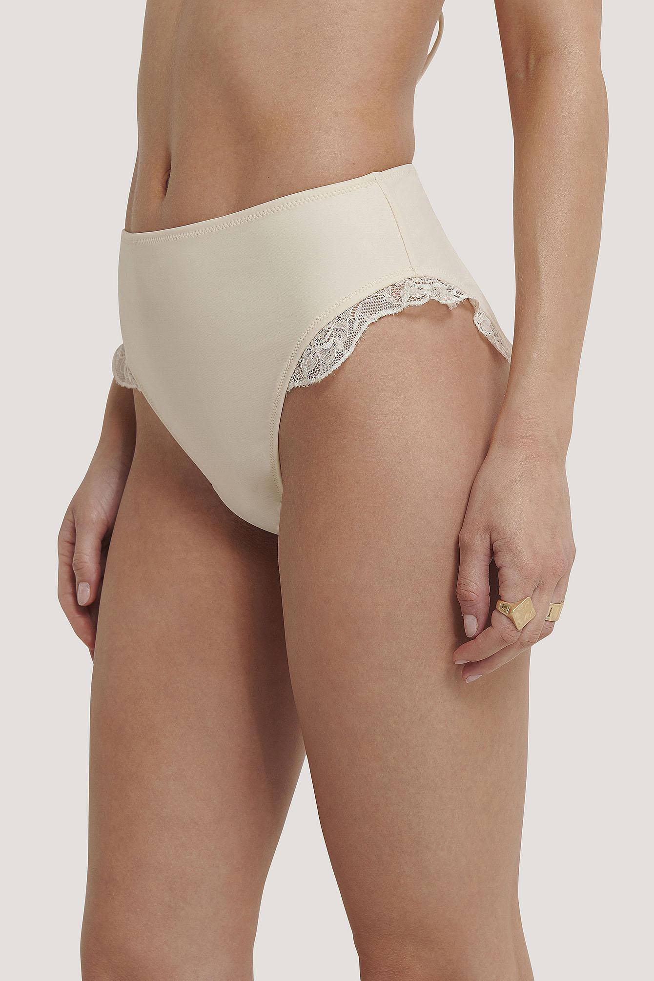 DÓŁ OD BIKINI