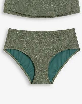 DÓŁ OD BIKINI