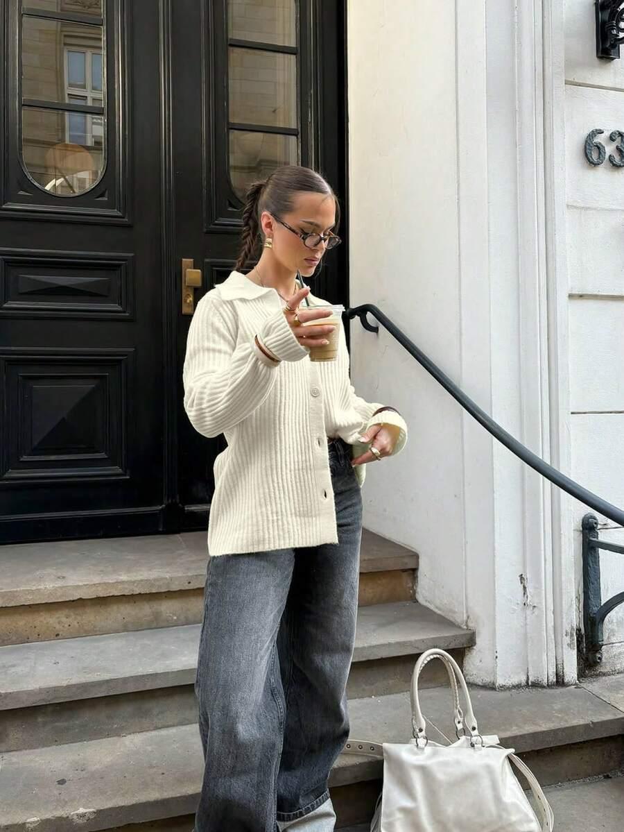 DZIANINOWY SWETER GUZIKI
