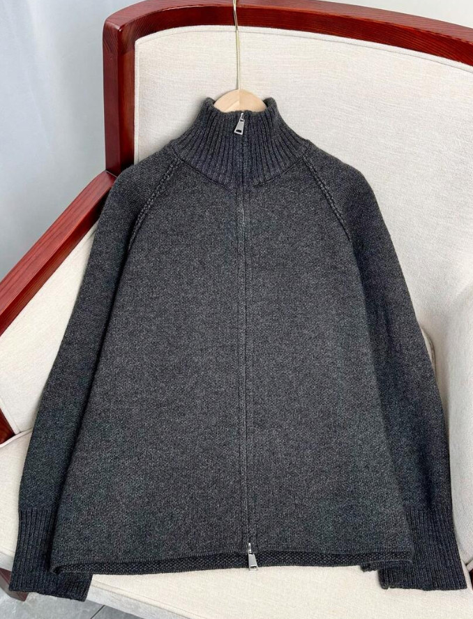 SZARY DZIANINOWY SWETER ZIP 