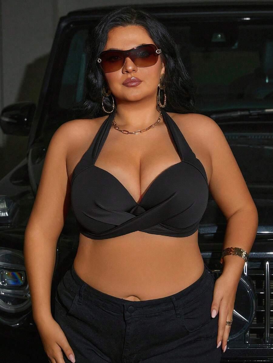 czarna góra od bikini