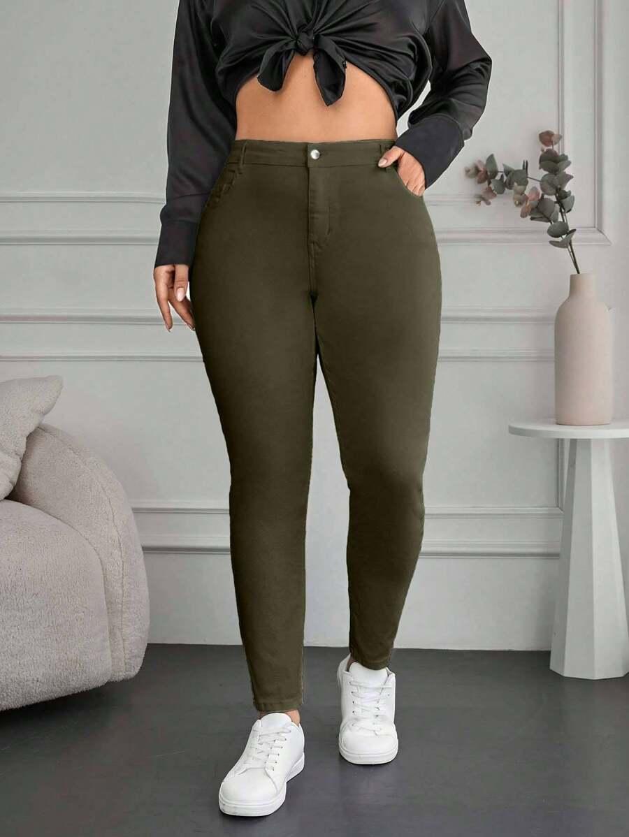 zielone spodnie jeansowe