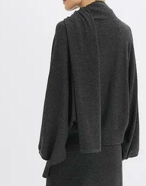 SWETER DAMSKI WISKOZOWY LUŹNY DO PASA 