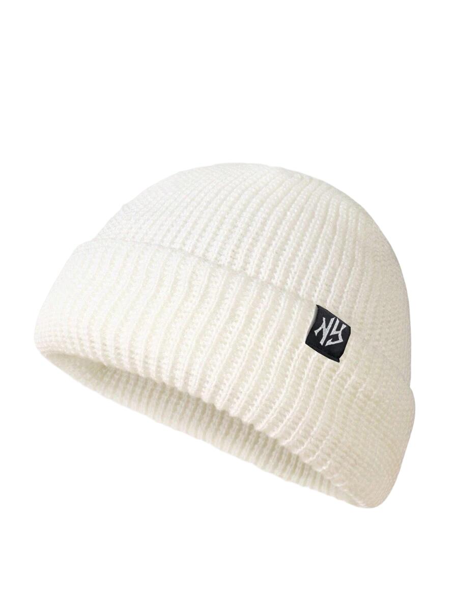 czarna czapka beanie