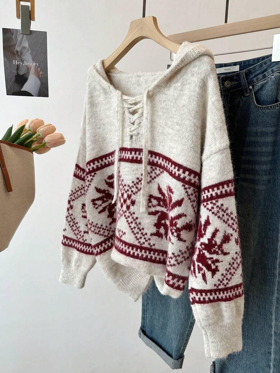  SWETER Z KAPTUREM WZÓR