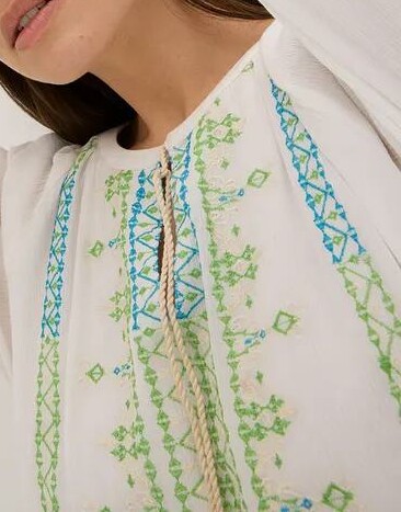 SUKIENKA BOHO MINI Z HAFTEM