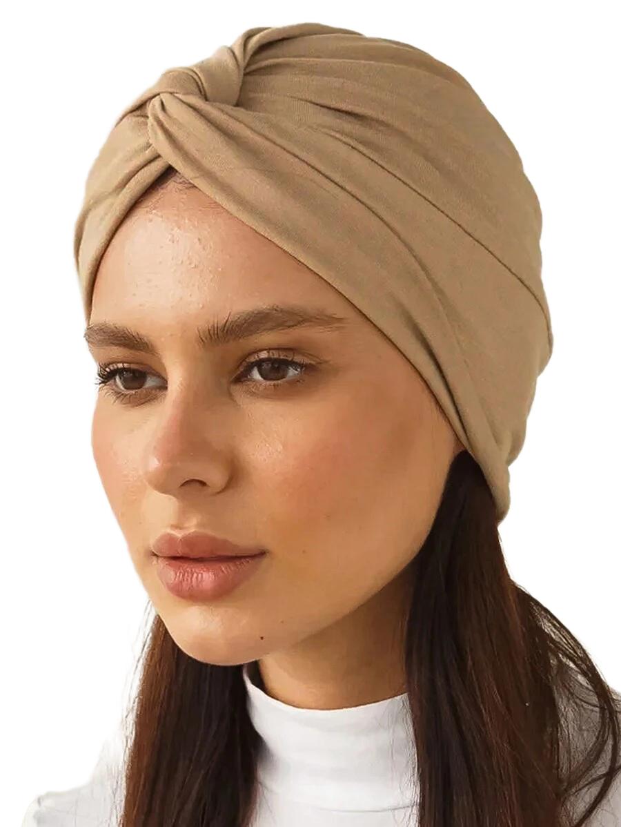beżowy turban na głowę