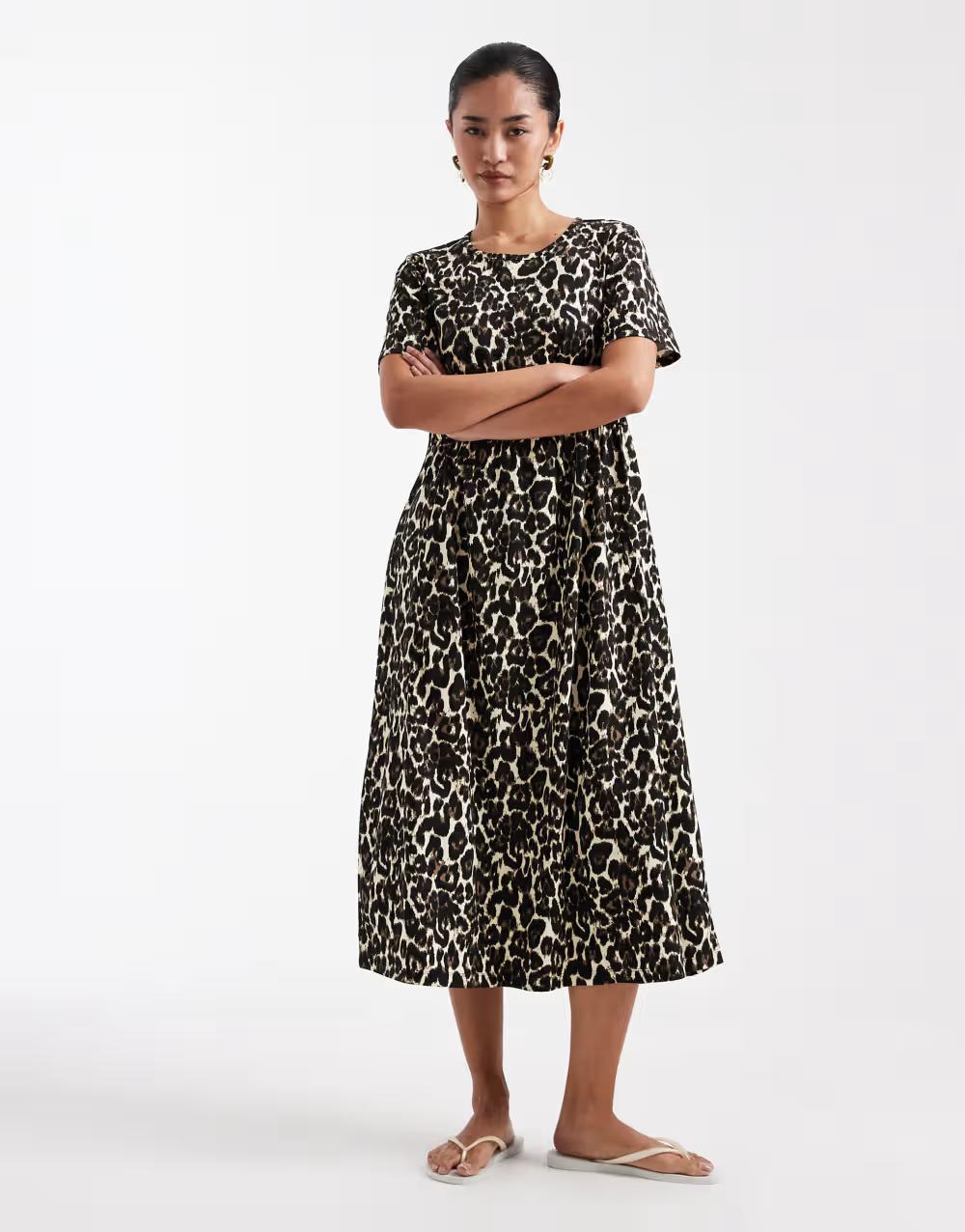 SUKIENKA KRÓTKI RĘKAW ANIMAL PRINT