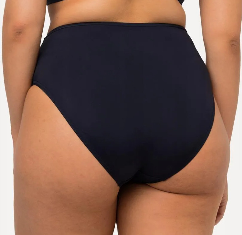 CZARNY DÓŁ OD BIKINI