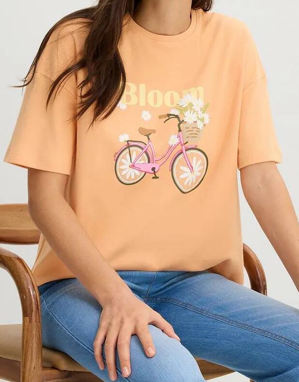 T-SHIRT Z NADRUKIEM
