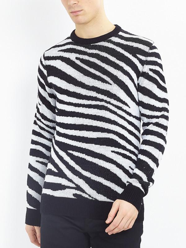 SWETER ZEBRA PRINT