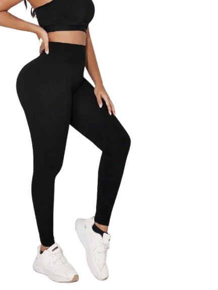 czarne legginsy prążki