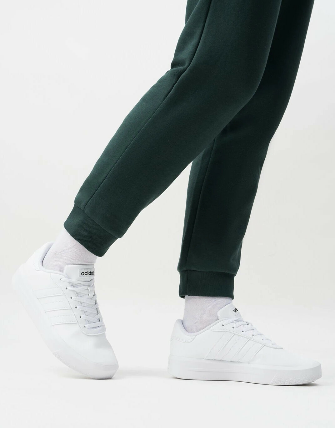białe buty sportowe Court Platform GV9000