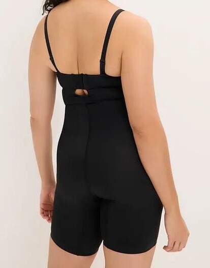 BODY DAMSKIE WYSZCZUPLAJĄCE