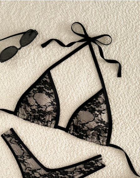 CZARNA GÓRA OD BIKINI KORONKA