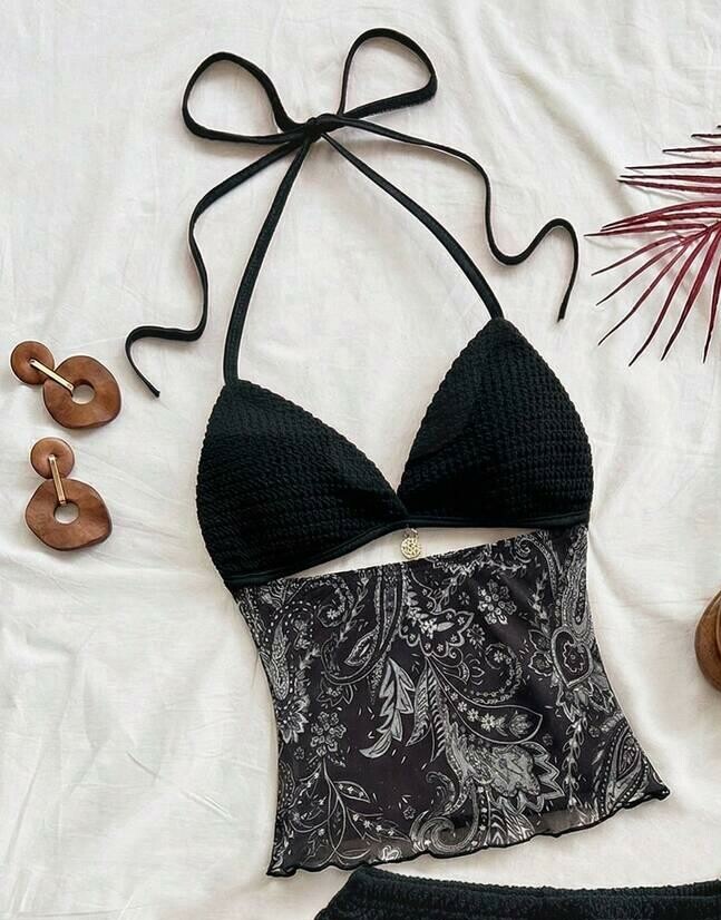 czarna góra od bikini