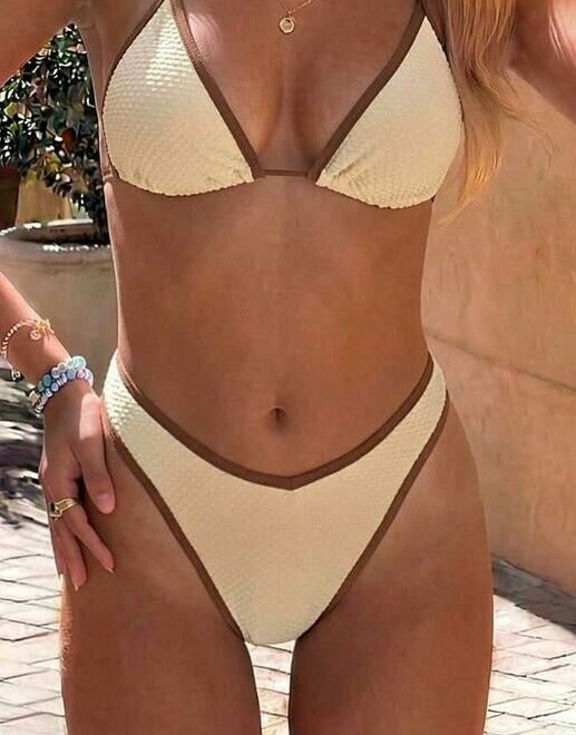 dół od bikini